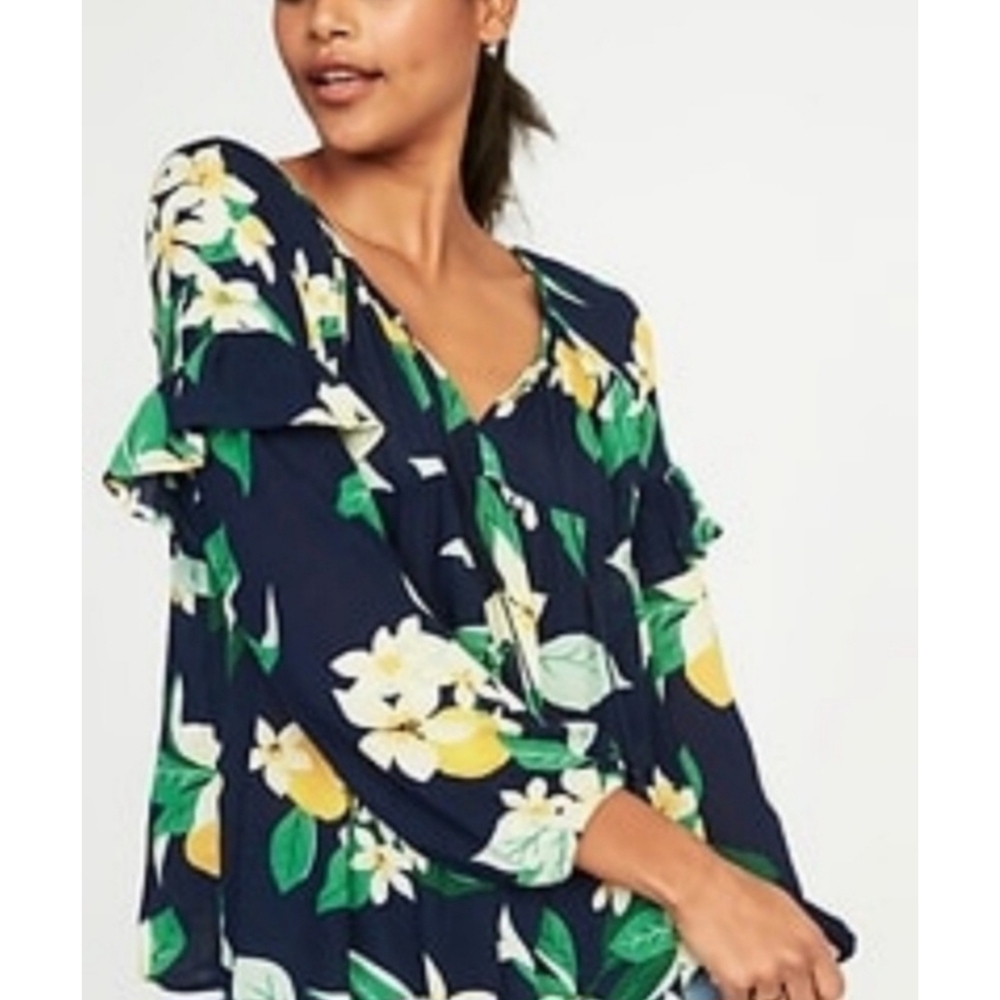 Old Navy Long Sleeve Orange Blossom Rayon Swing Top